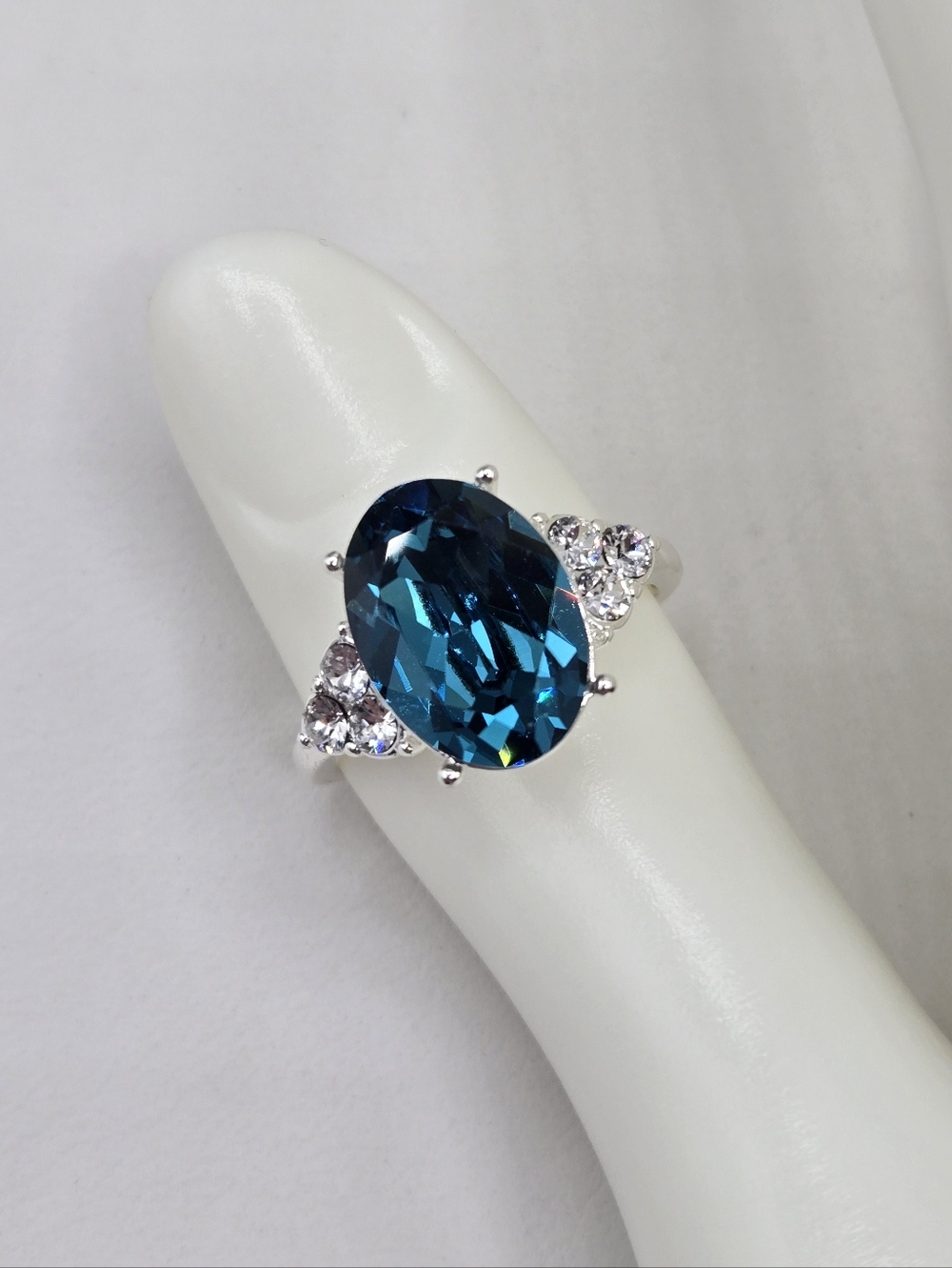 Swarovski Crystal Elements Silver Blue Zircon Sta… - image 2